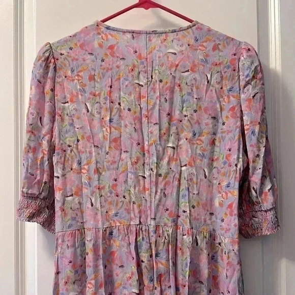 Large OLIVACEOUS Purple Floral Puff Sleeve Dress - Picture 4 of 12